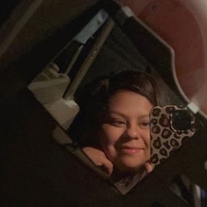 Meet your Posher, Abigail